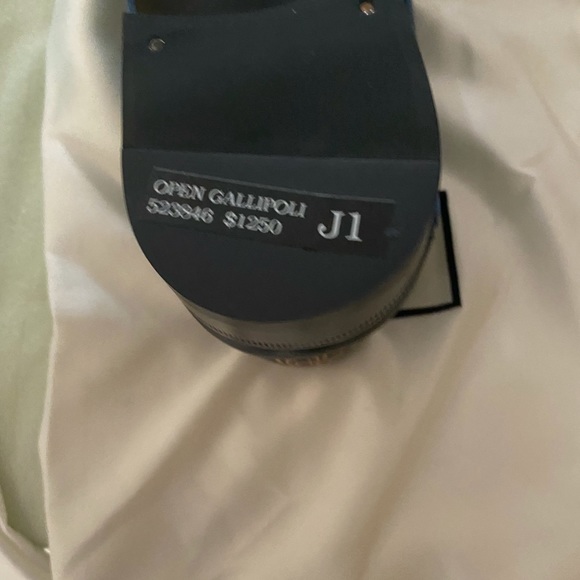 Gucci formal shoes ble never worn - Picture 7 of 10